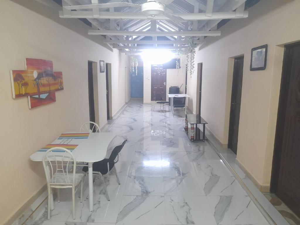 Prestige Guest House photo 3