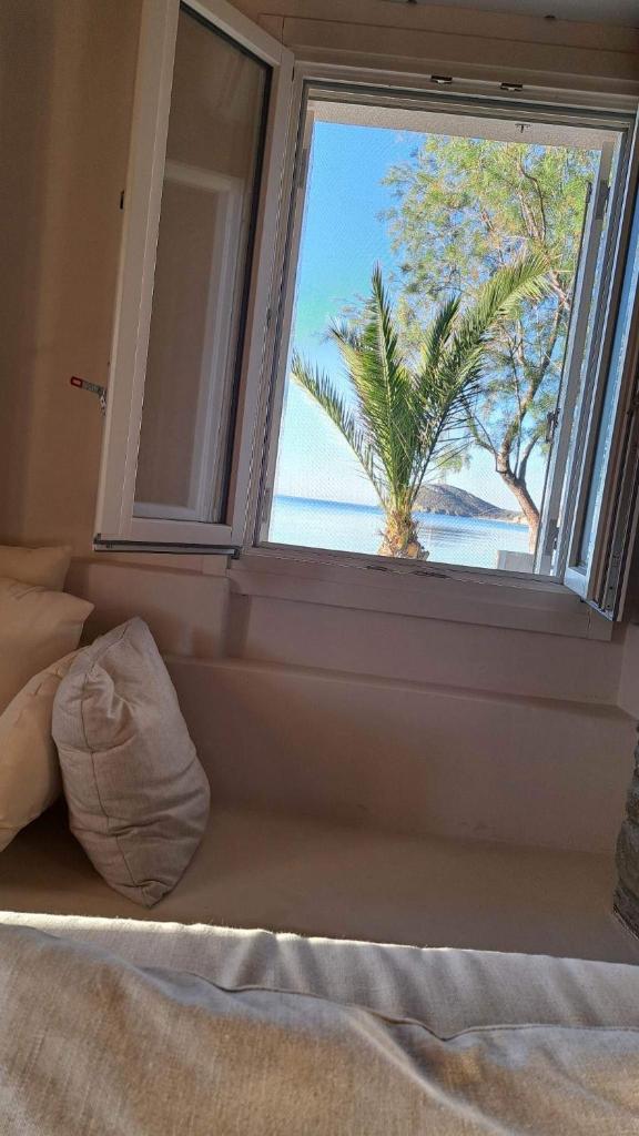 Sea Senses Andros - A Beachfront Retreat photo 2