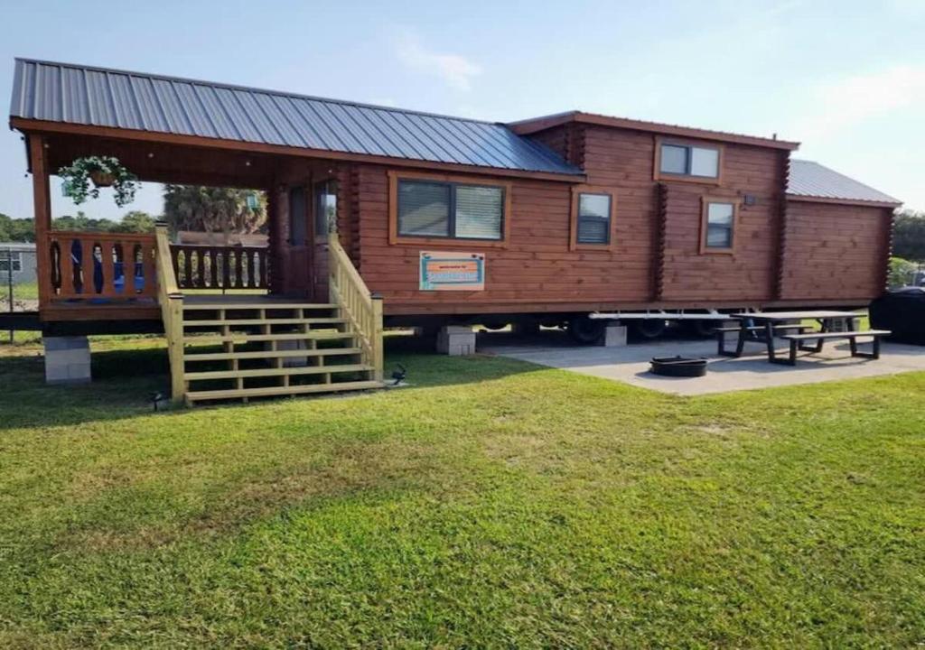 Water view Cabin near North Topsail Beach image