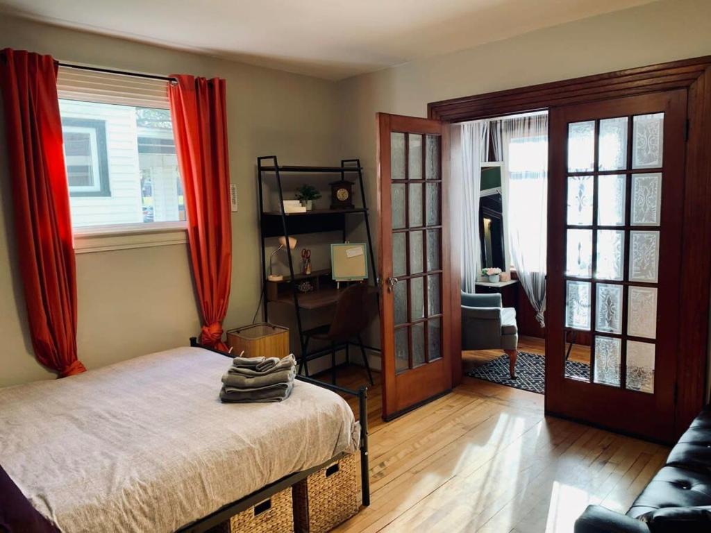 Comfy Studio #3, Central Location, Parking photo 4