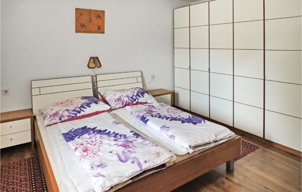 Awesome Apartment In Kappl With 3 Bedrooms And Internet photo 3