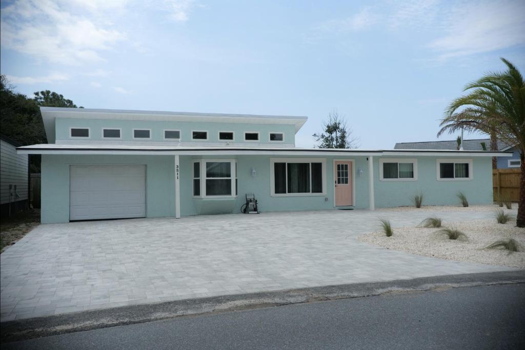 3511 Treasure Cir - Hidden Treasure