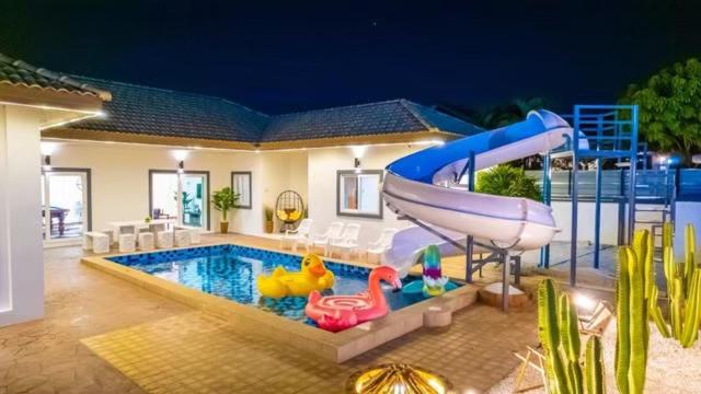 The Cactus Pool Villa Pattaya photo 1