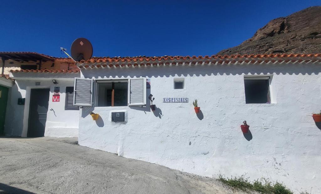 Casa Rural LOS PINARES El Juncal de TEJEDA photo 1