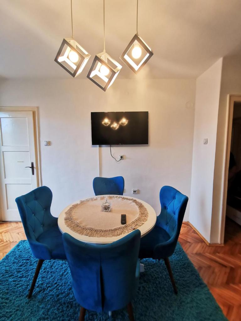 City Center Apartment JOTIC photo 1