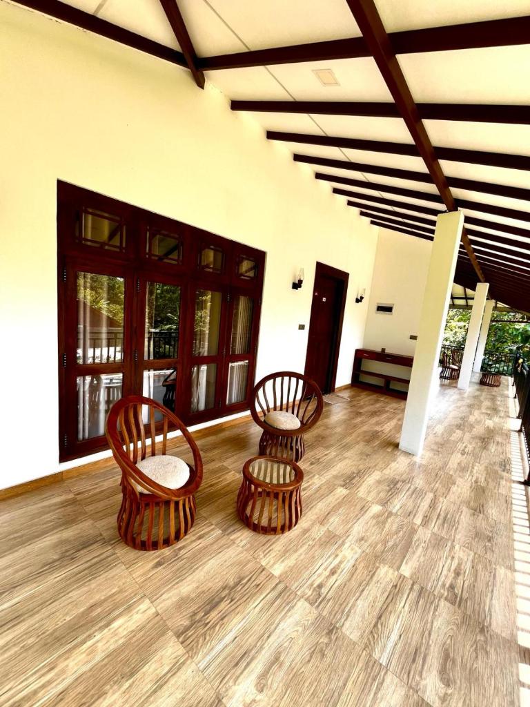 Sigiriya Cashew Palace Resort photo 4