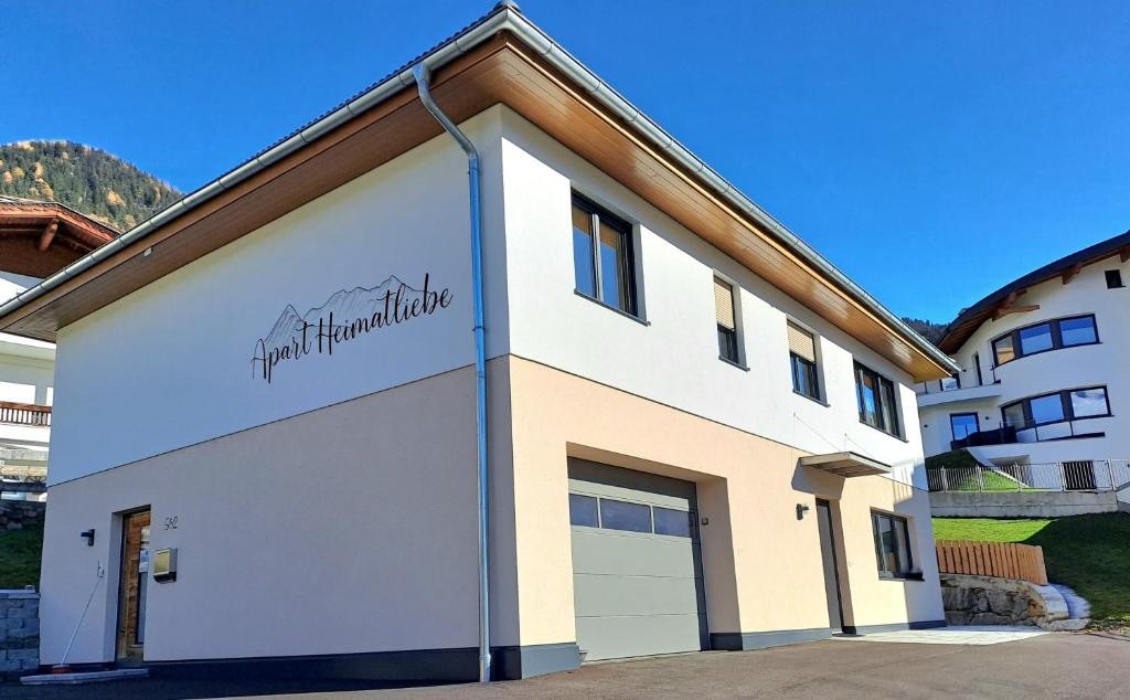 Apart Heimatliebe photo 1