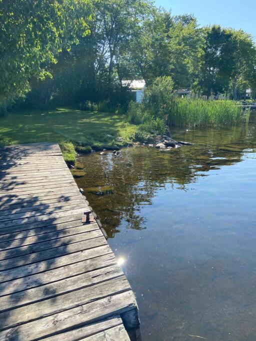 Poplar Place by the Lake with Hot Tub photo 1