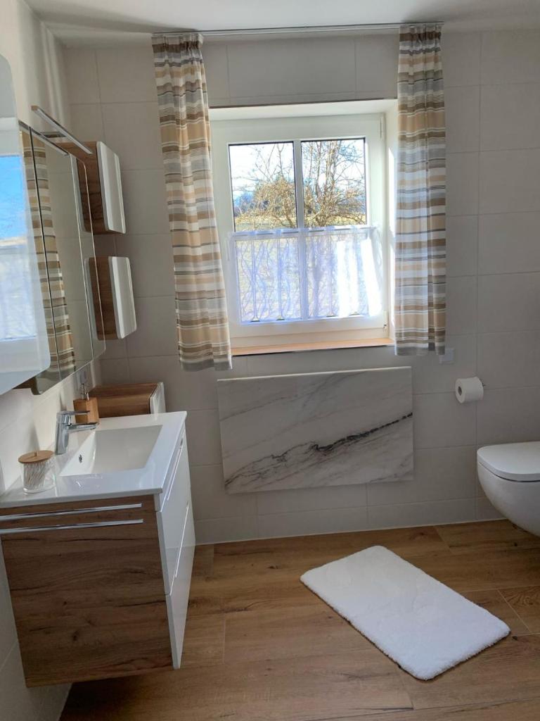 Außergewöhnliche Ferienwohnung mit 2 Schlafzimmern in herrlicher Umgebung photo 1