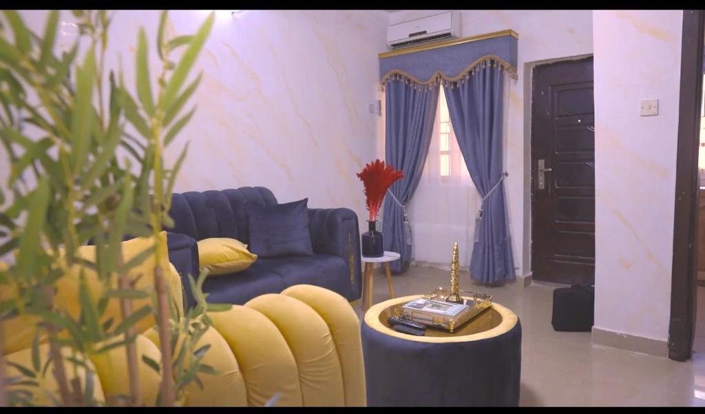 One bedroom flat in a serene environment in RCCG camp photo 4