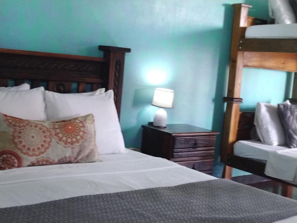 Lajuela BnB & Hostel photo 3