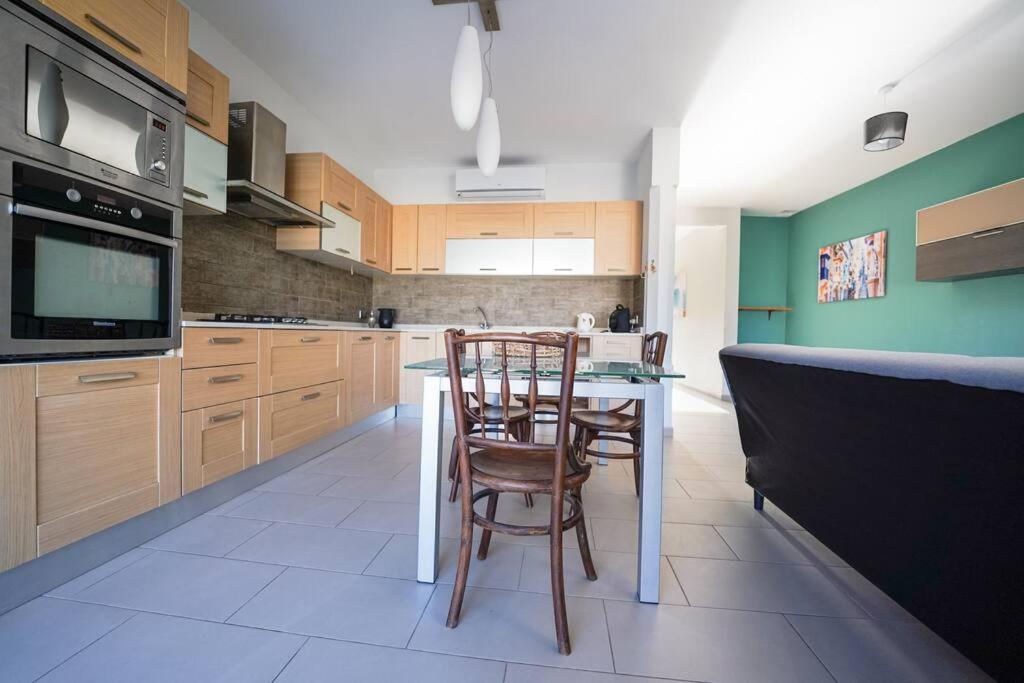Lovely Penthouse in the City Center photo 4