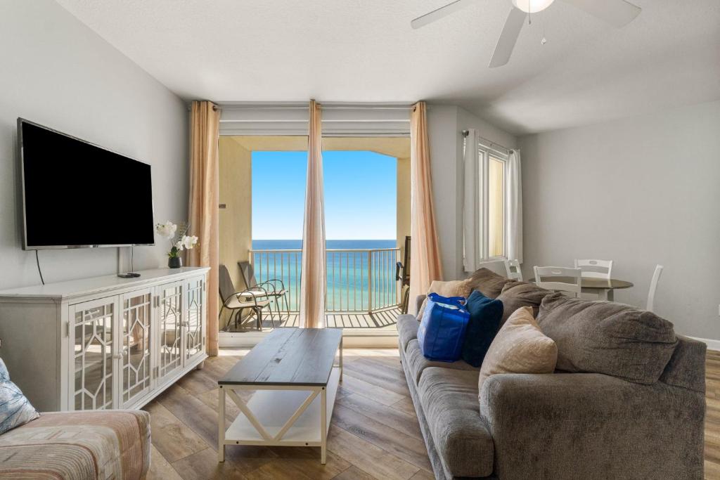 Shores of Panama 1410 - Seaside Retreat image