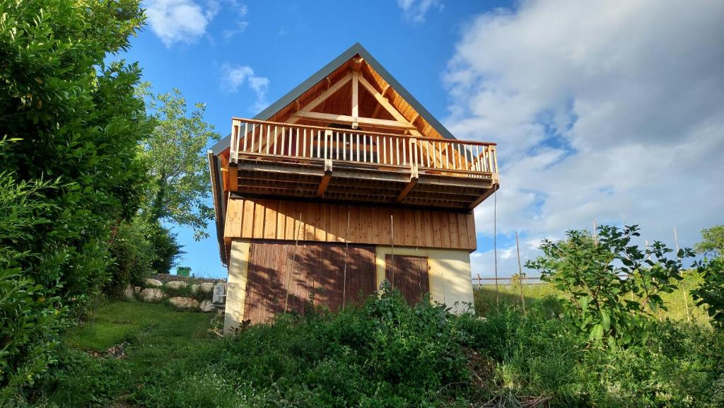 Chalet climatisé grande terrasse parking privé photo 1