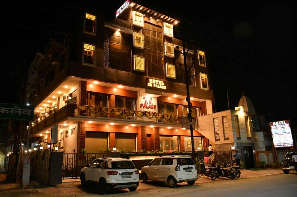 Hotel S.R. Palace & Restaurant photo 1