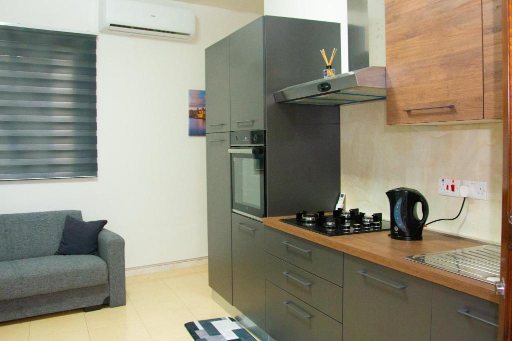 Blossoms Apartment photo 4