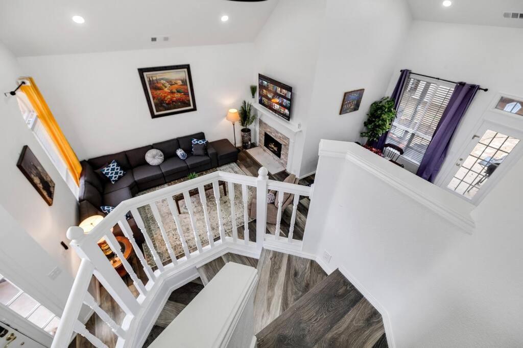 Frisco Resort Style Home w/Spa photo 3