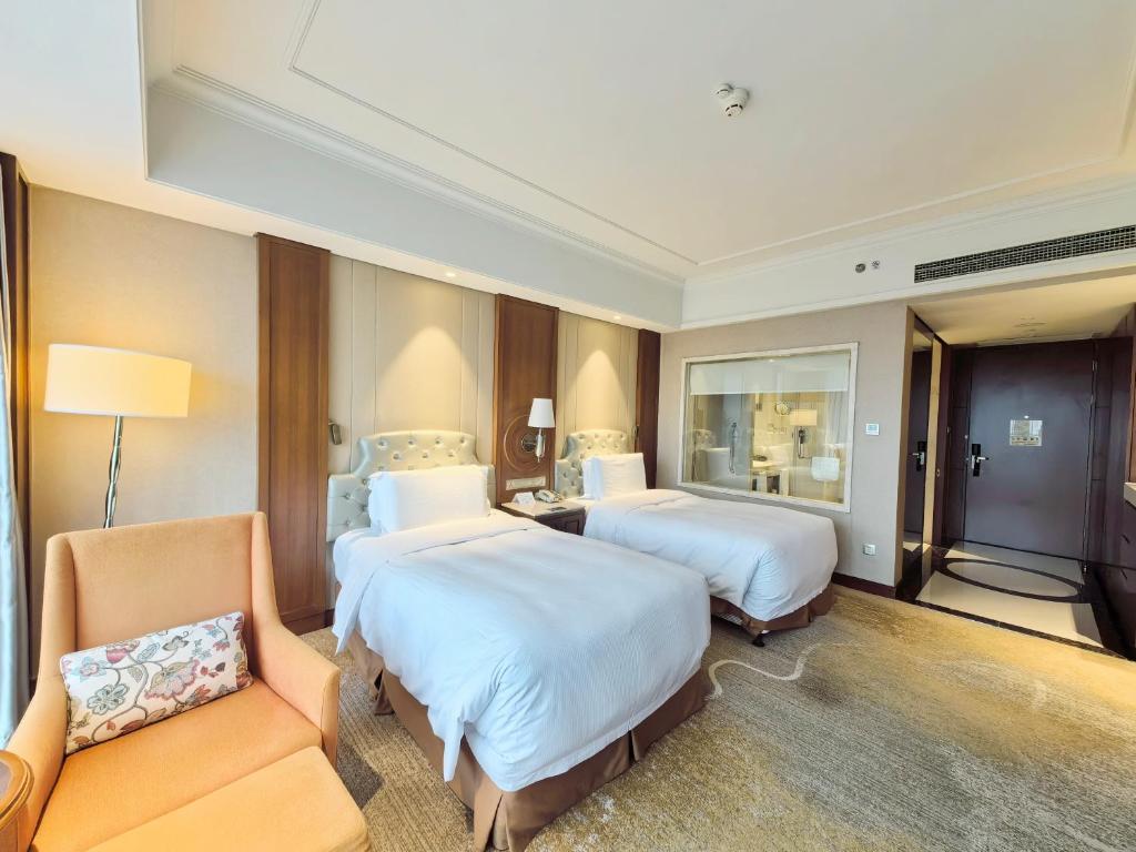 DoubleTree by Hilton Ningbo - Chunxiao Room Type - TWIN GUEST ROOM -SEA VIEW