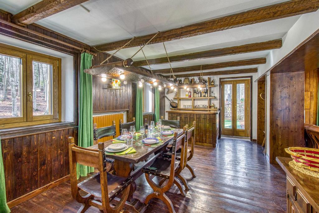 Family Chalet In Monte Amiata - Happy Rentals photo 3