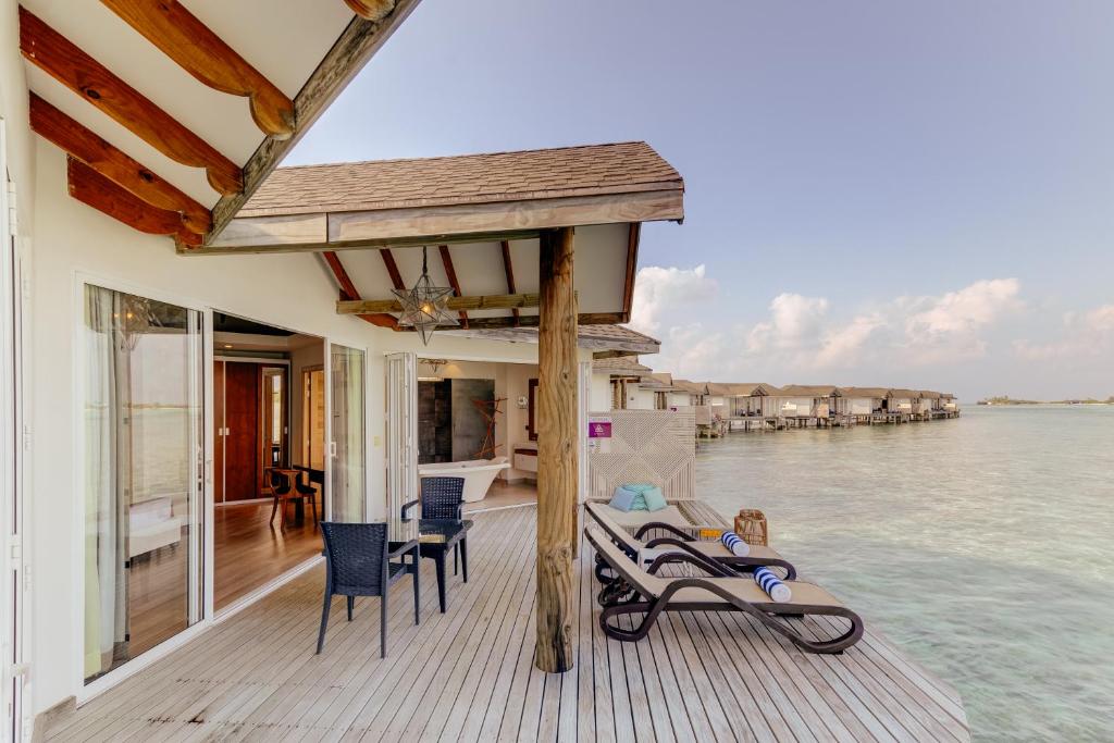 Cinnamon Dhonveli Maldives photo 2