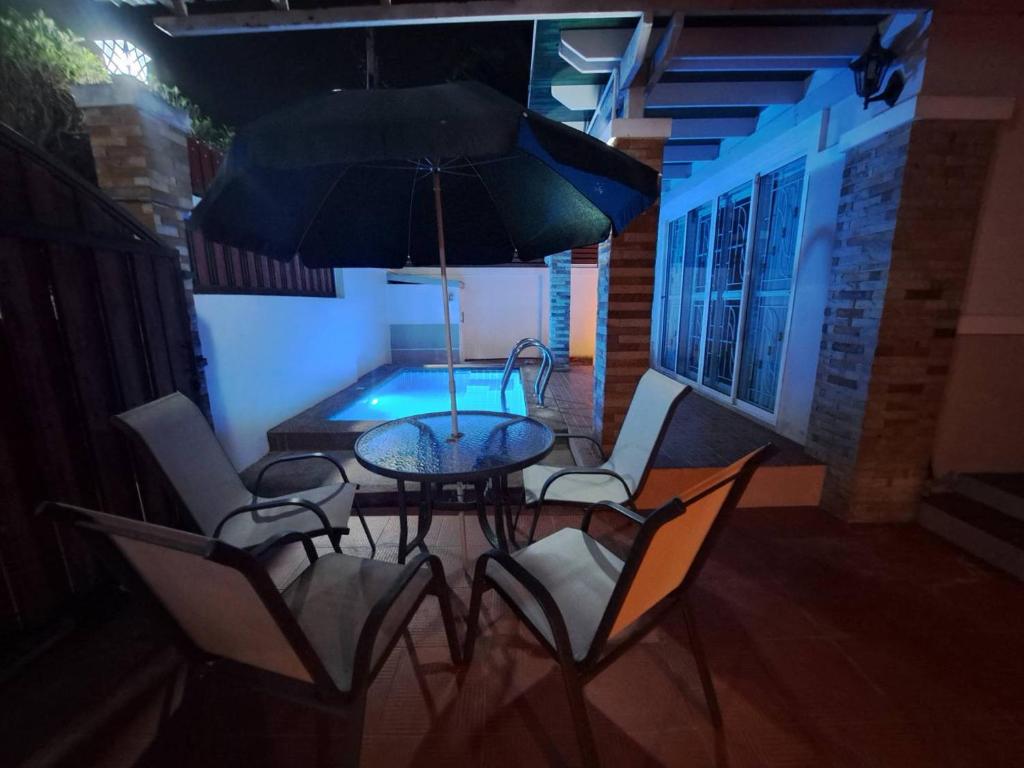 Jacuzzi Pool Villa photo 3