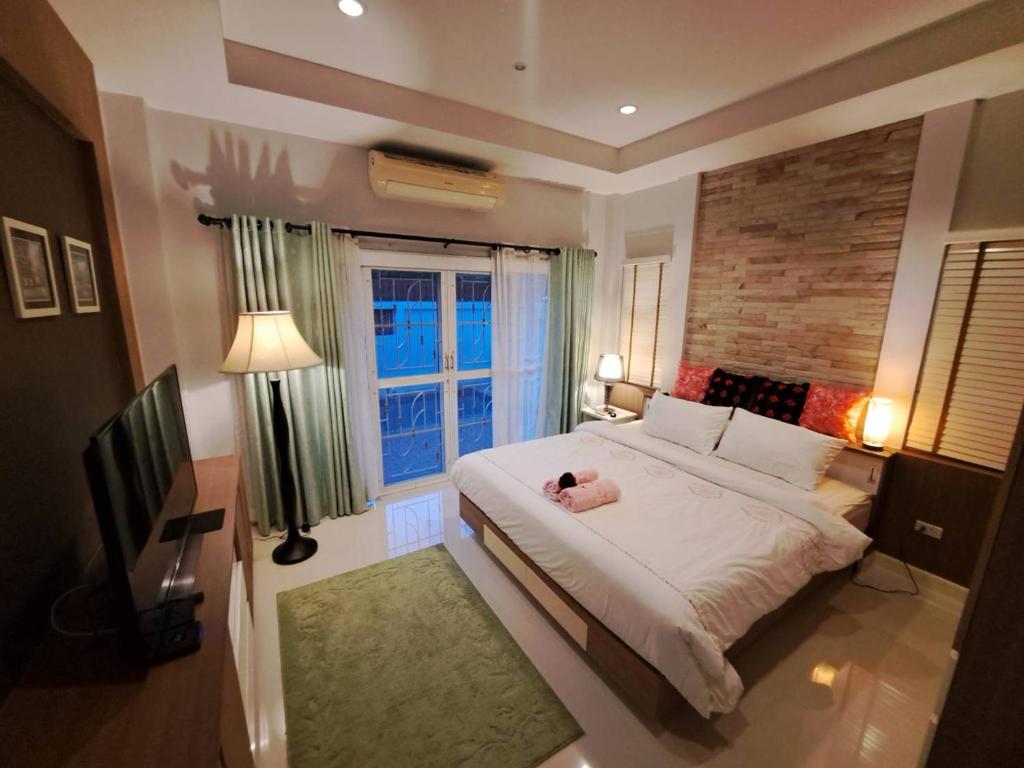 Jacuzzi Pool Villa photo 2