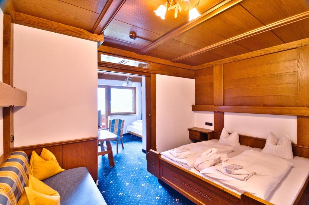 Hotel Eberl photo 1