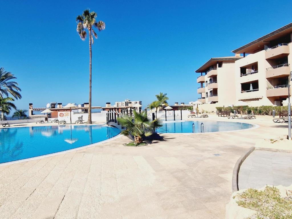 Paraiso 2 Bedroom Terrace wifi free photo 2