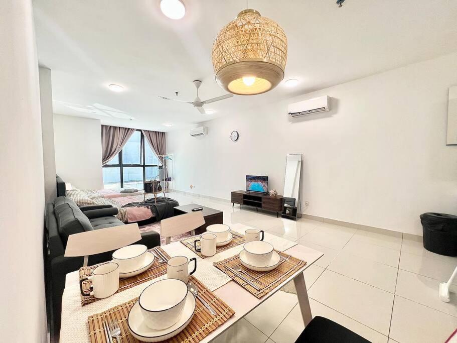 AS 1-6pax Atria Mall Cozy Studio 2QBeds Damansara photo 1