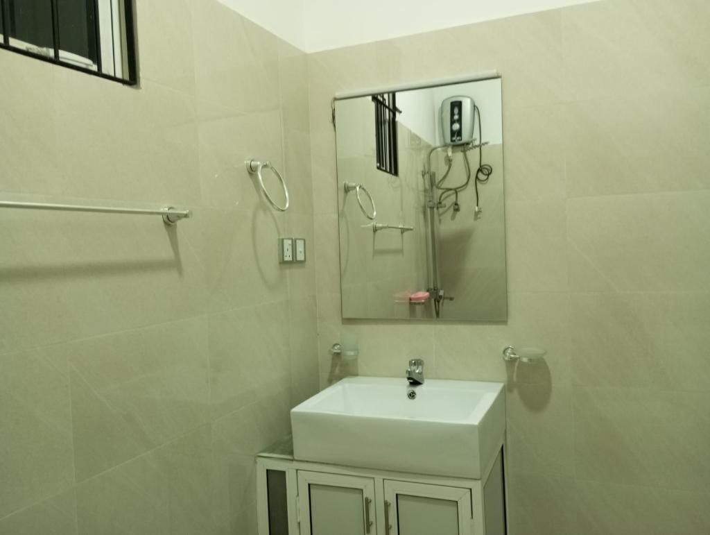 Luxury Family Home photo 4
