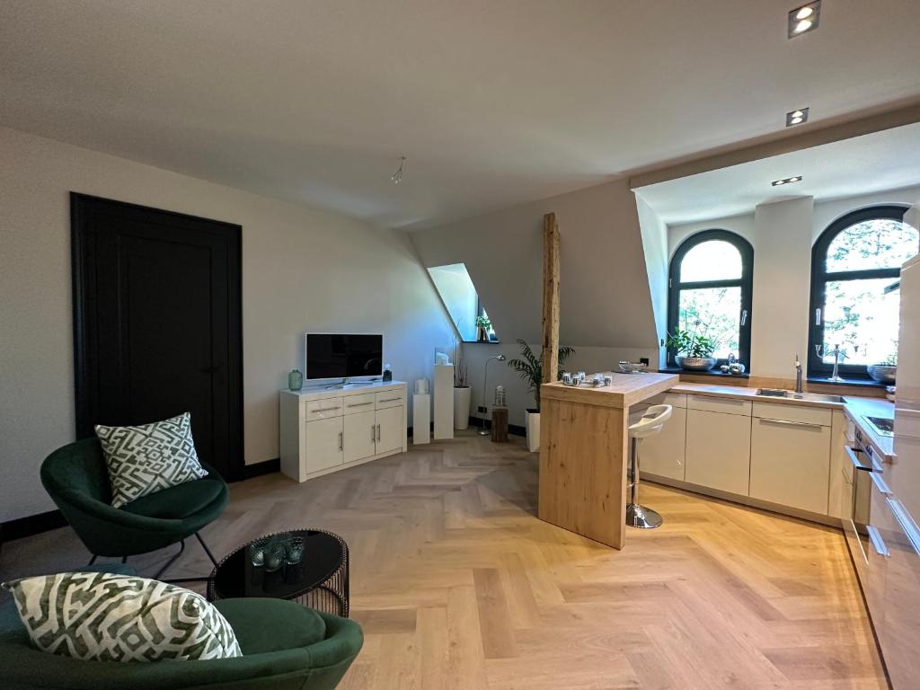 außergewöhnliche Ferienwohnung Stadtvilla Plauen photo 3