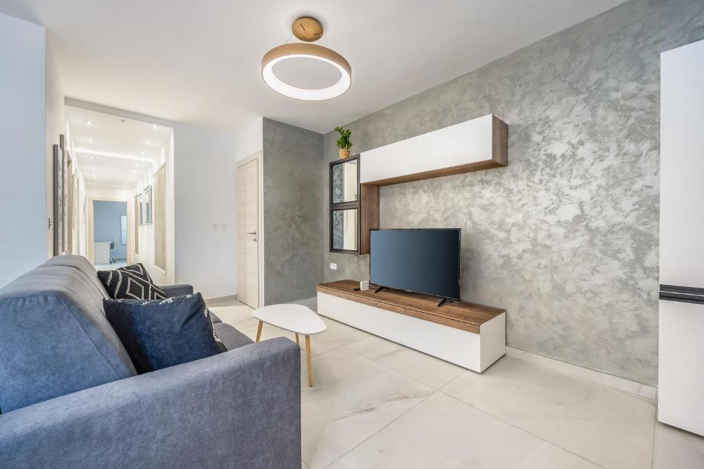 New and modern home in Ta Xbiex, great location! photo 2