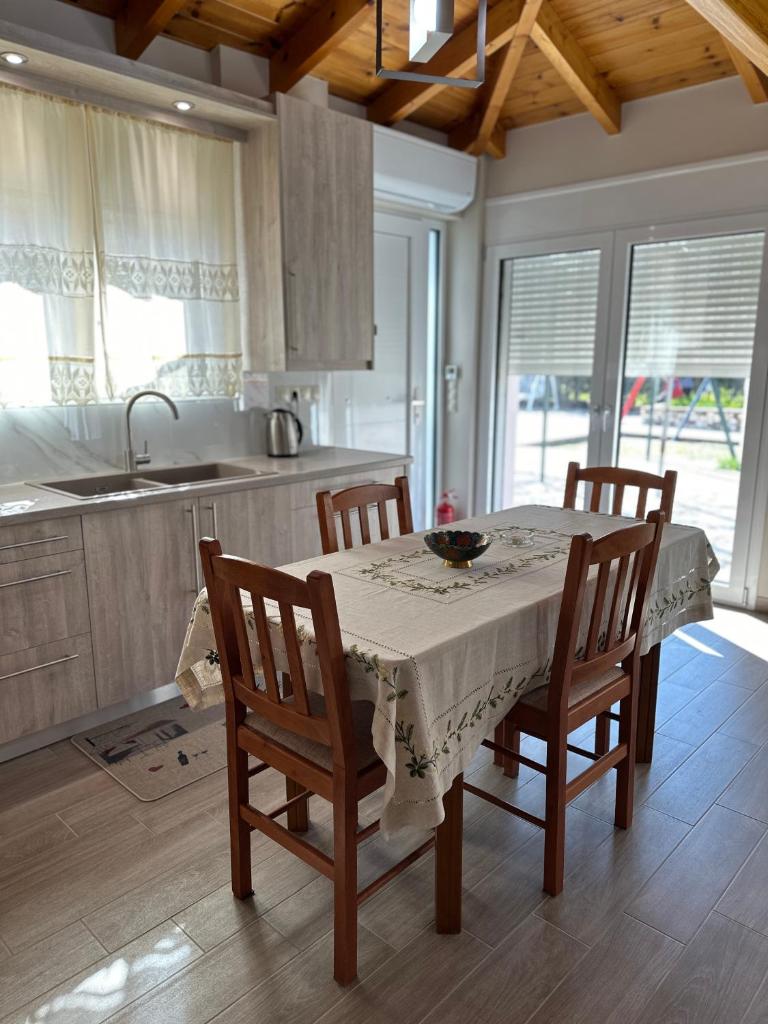 EVIA RIVIERA photo 4