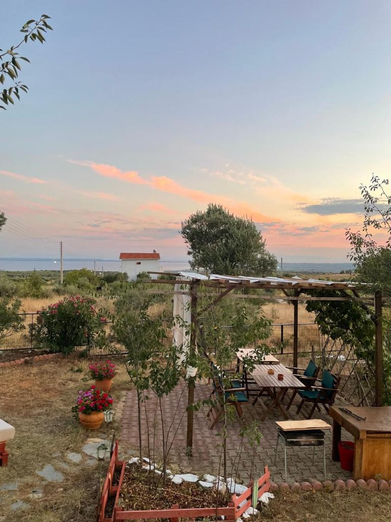 Gerakini detached house with panoramic sea views