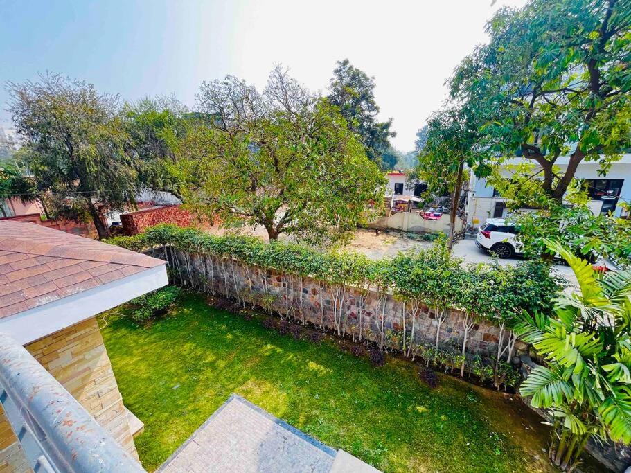 Forest Luxury Villa (1 km from Expo Mart) photo 3
