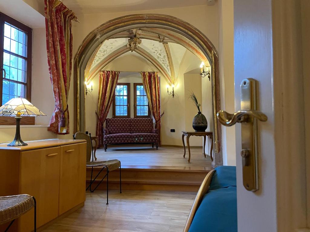 Hotel Schloss Zell photo 3