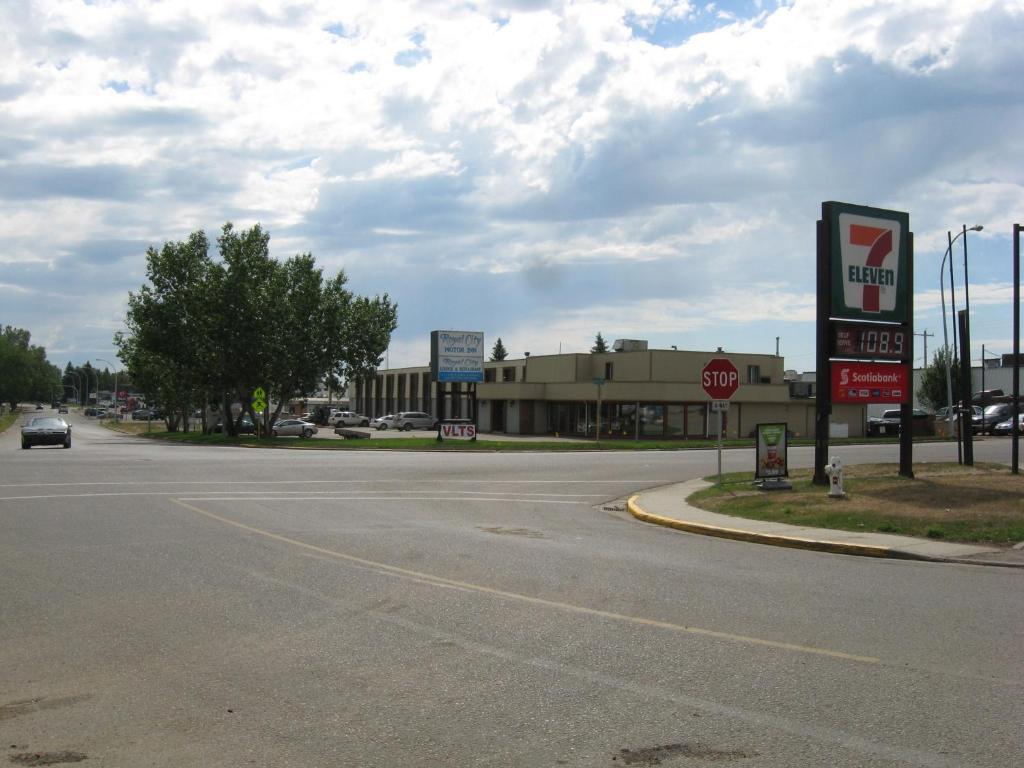 Royal City Motor Inn photo 3