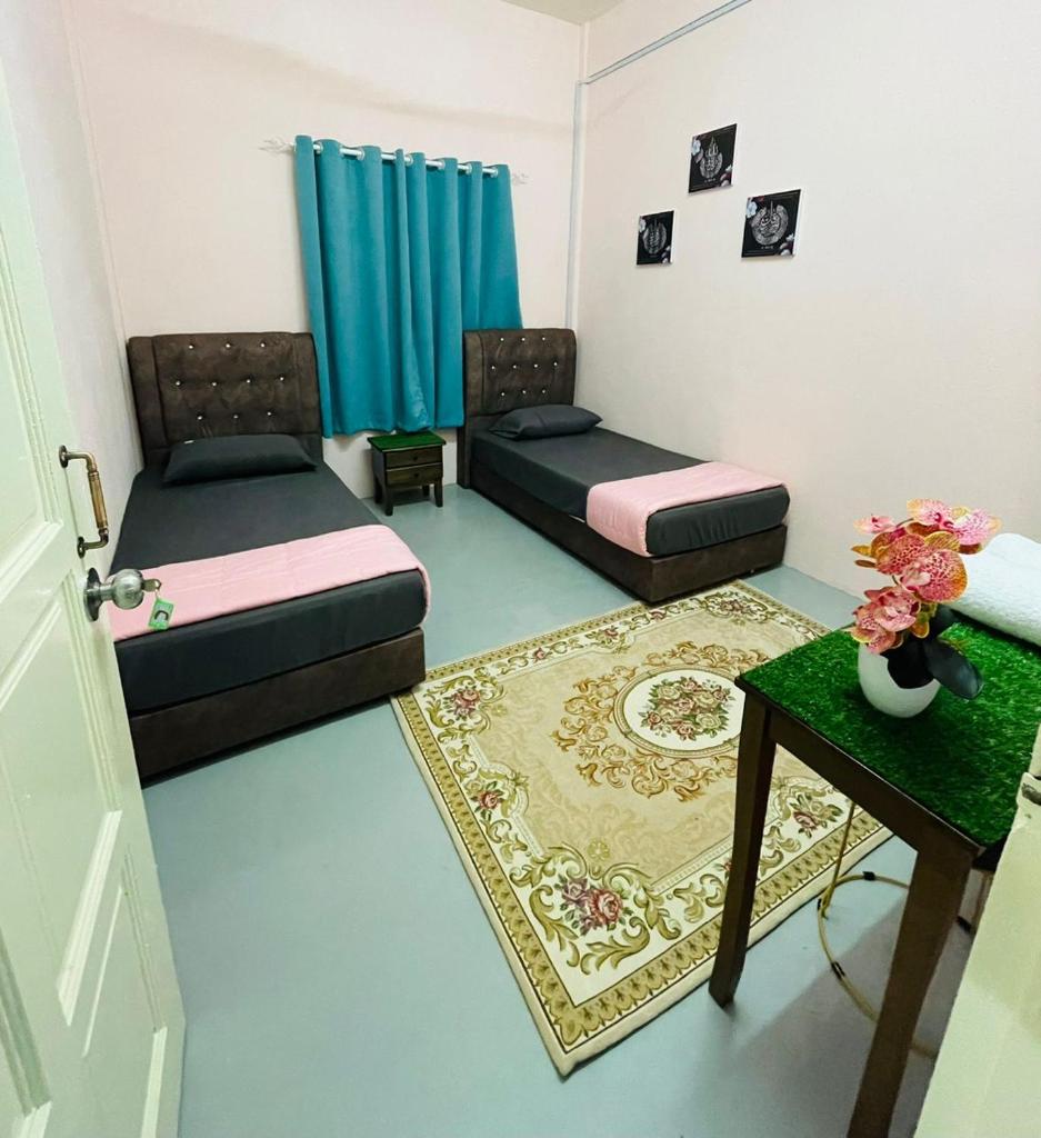 Bilik Bajet Haifaa Hostel photo 2