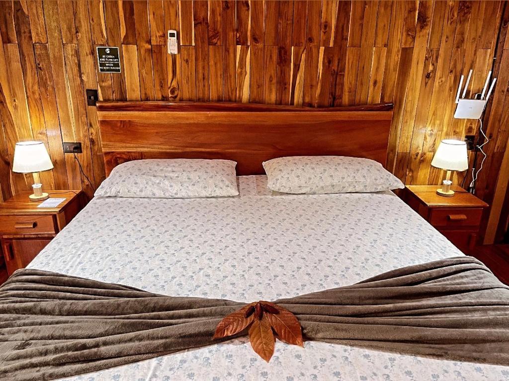 Cacahua Paradise Lodge, Río Celeste