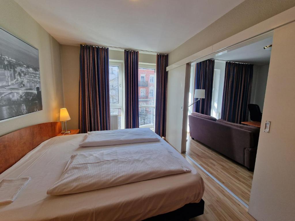 TopDomizil - Apartments "Residenz Prenzelberg" photo 4