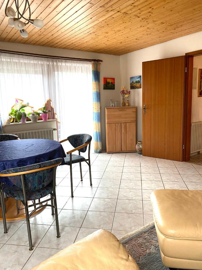 Schöne Wohnung im Grünen photo 4