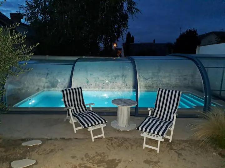 Chambre bleue avec accès plage photo 1