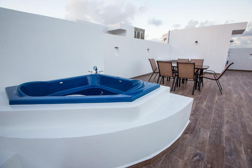 Best Apartments and Penthouses with Jacuzzi Pool in PDC! photo 2