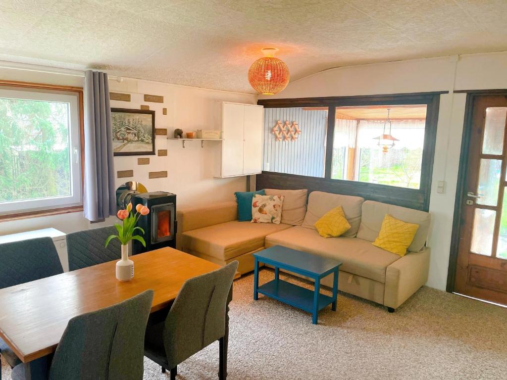 Landhaus mit Pool, Bungalow in der Natur photo 4