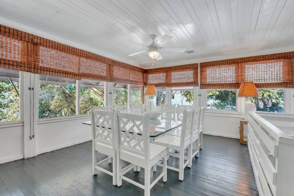 Sandy Feet Retreat Unit A 3 BR Unit steps to beach image