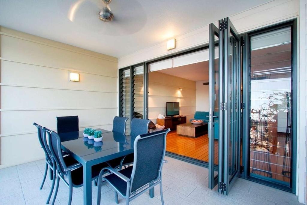Waterfront@Boathouse Airlie Beach photo 2
