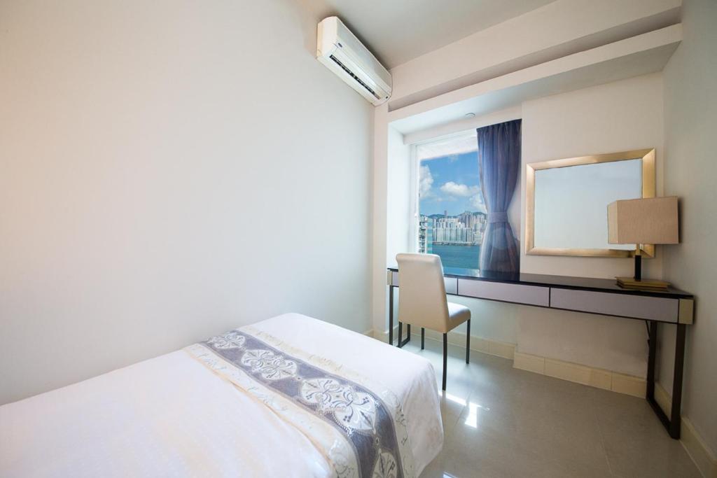 Сьюит (Люкс с 2 спальнями и видом на порт), Kowloon Harbourfront Hotel