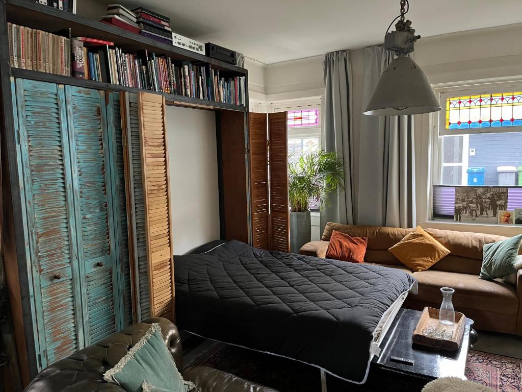City centre apartment photo 4