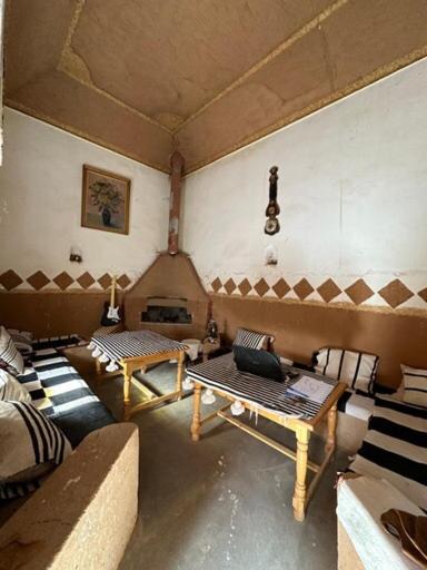 Riad Nkob photo 3