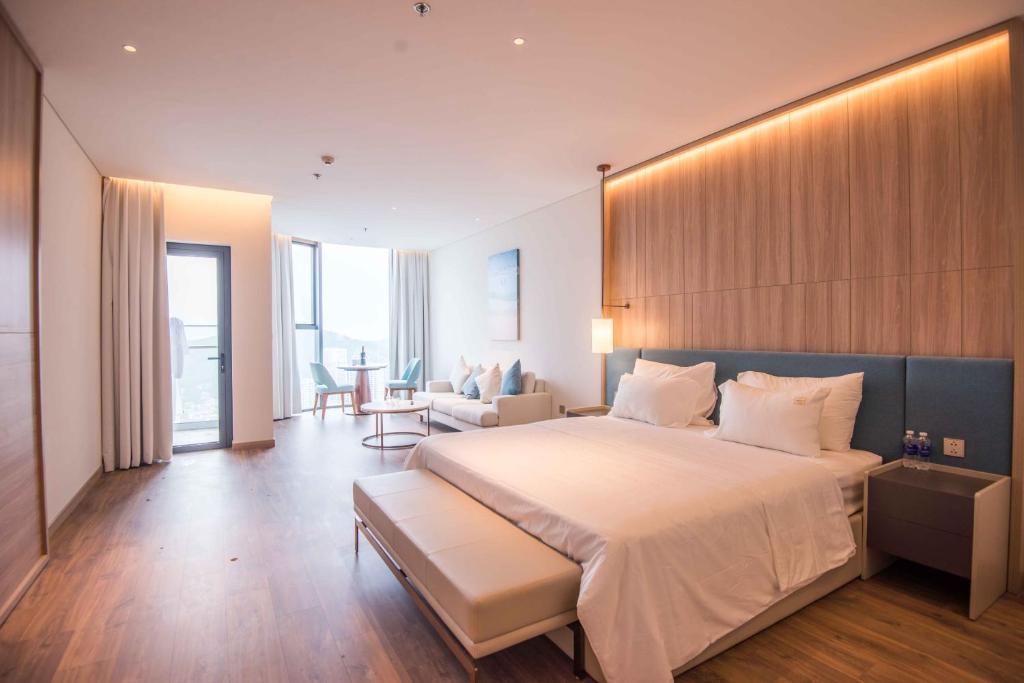 Blue Kites Residence Ha Long Bay